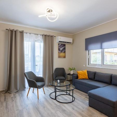 Luxury & Cozy Apartment Messini Exterior photo