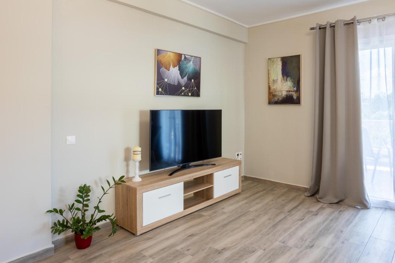 Luxury & Cozy Apartment Messini Exterior photo